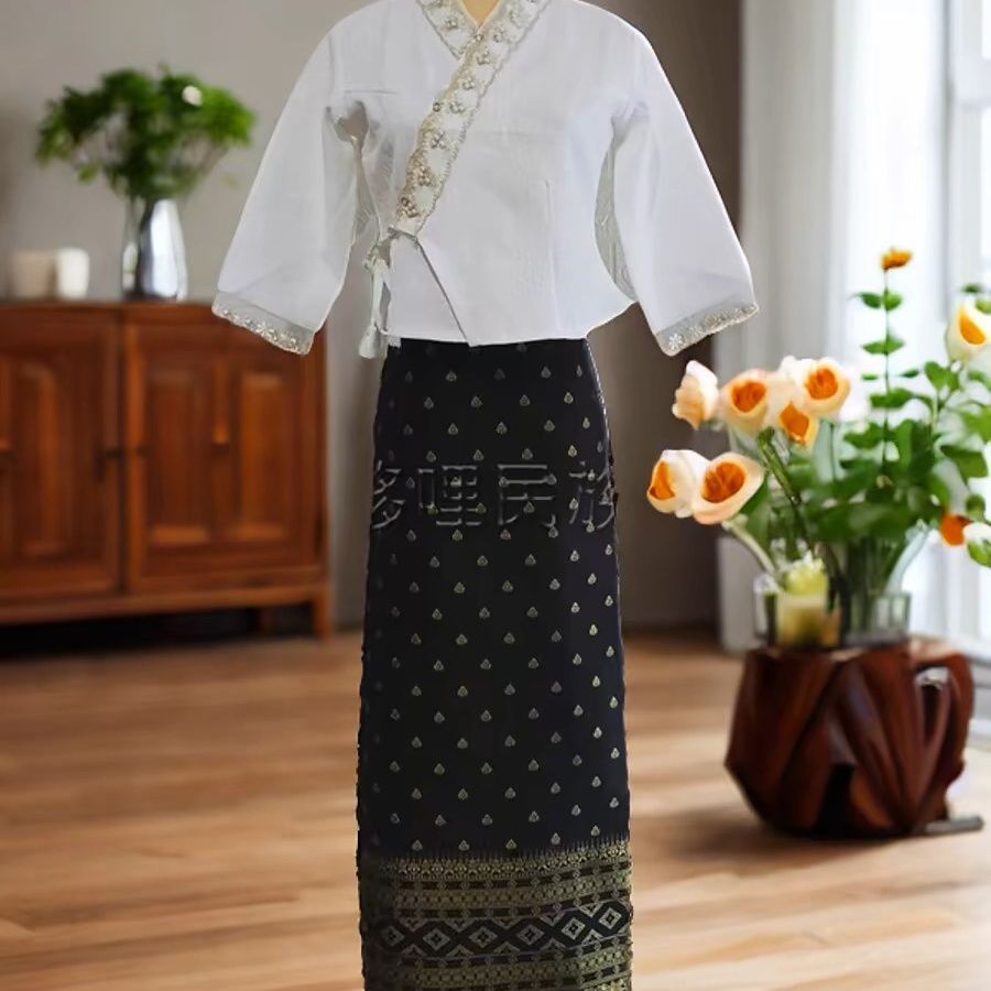 Women Thailand Myanmar women D - Ethnic Clothing & Online Fashion Store Khaadi Uk recension och pris