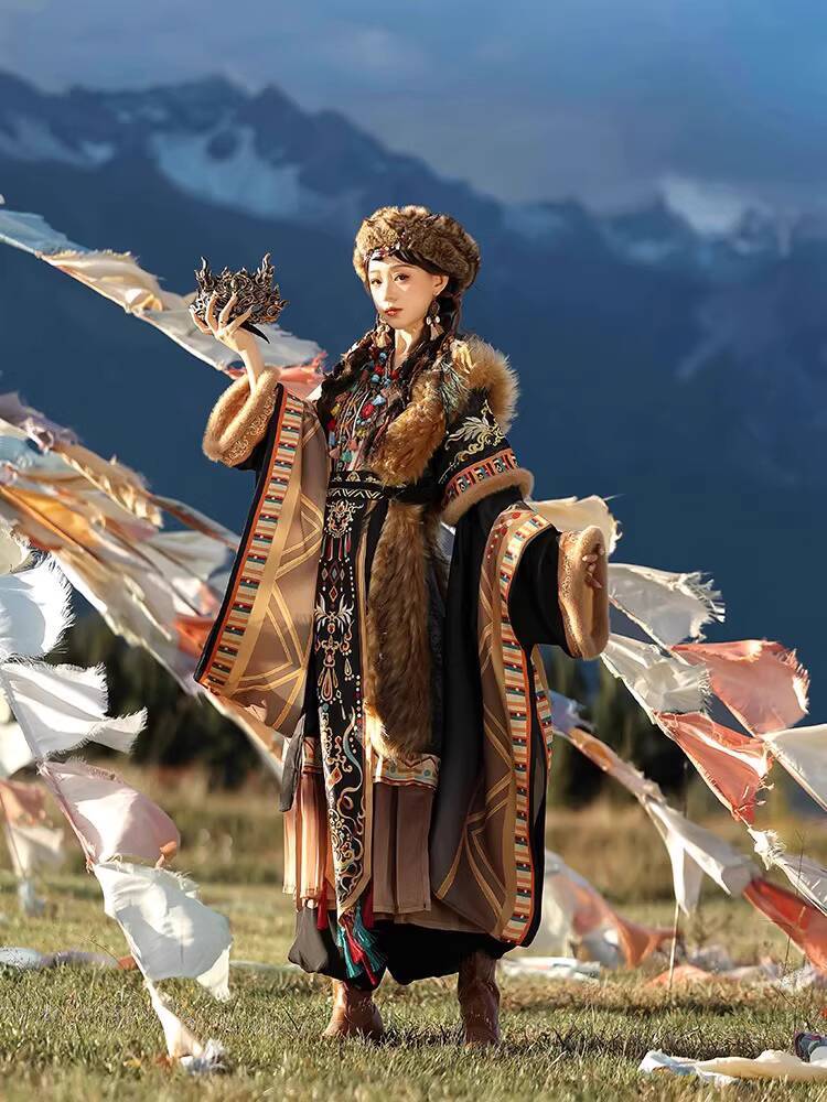 Travel Photography Series Tibe - Ethnic Clothing & Online Fashion Store Khaadi Uk recension och pris